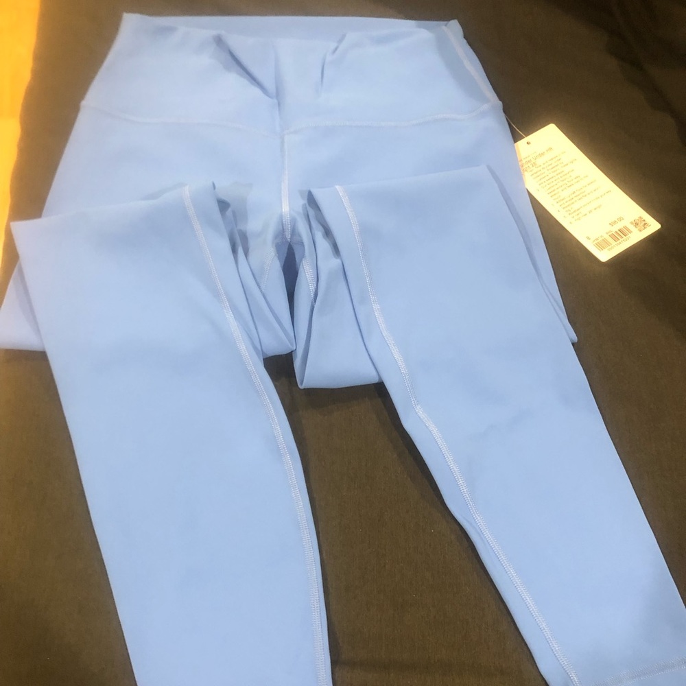 NWT LULULEMON wunderunder 28”